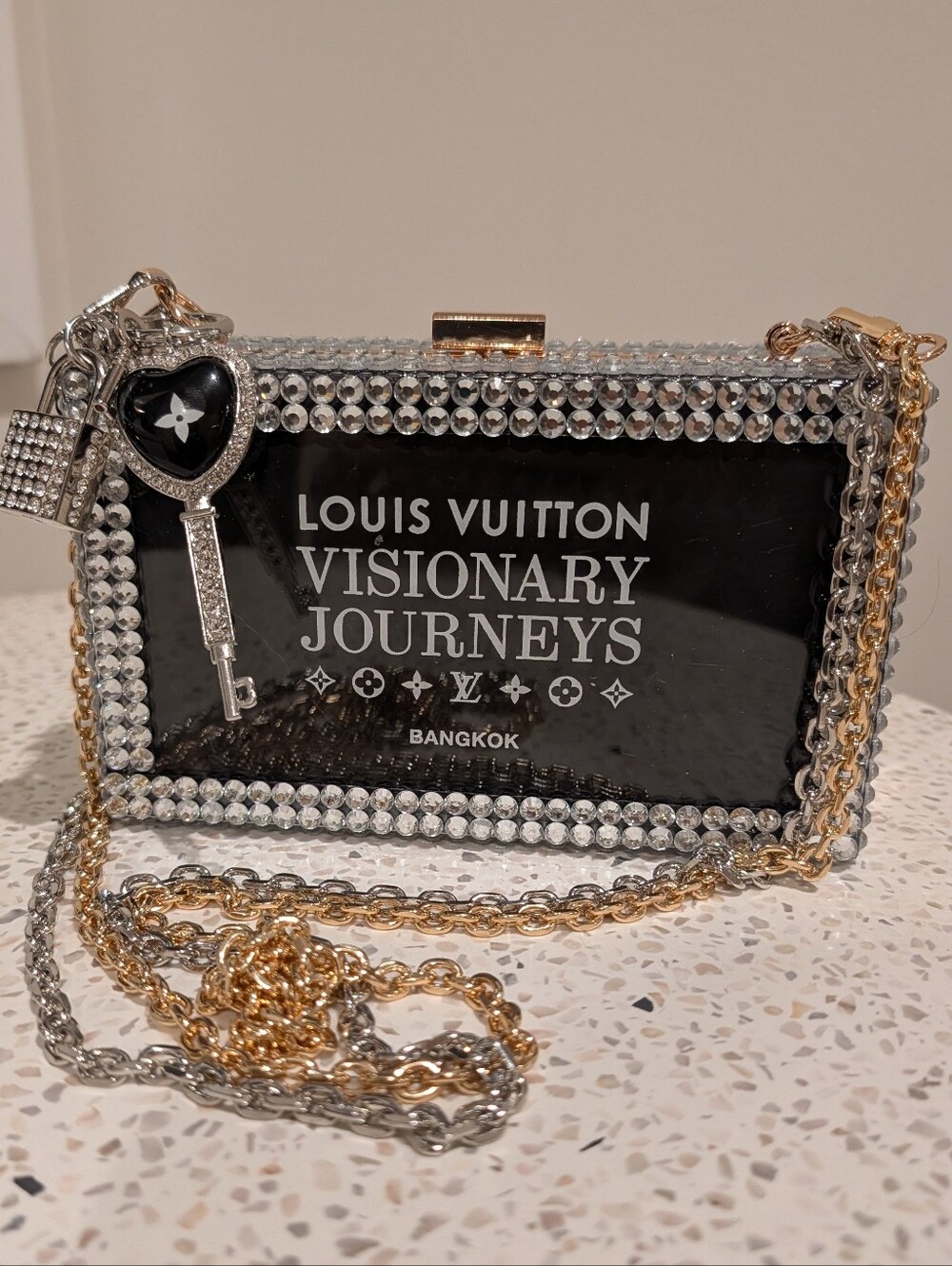 Wearable Art 👜 Crafted From What Others Overlook. ♥️ ♻️ - Picture 12 of 16